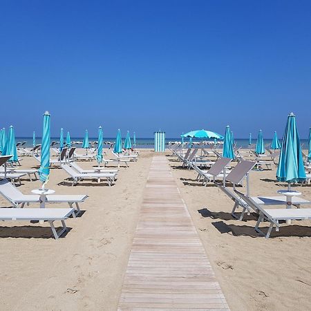 Hotel Betty B&B Rimini Exterior foto