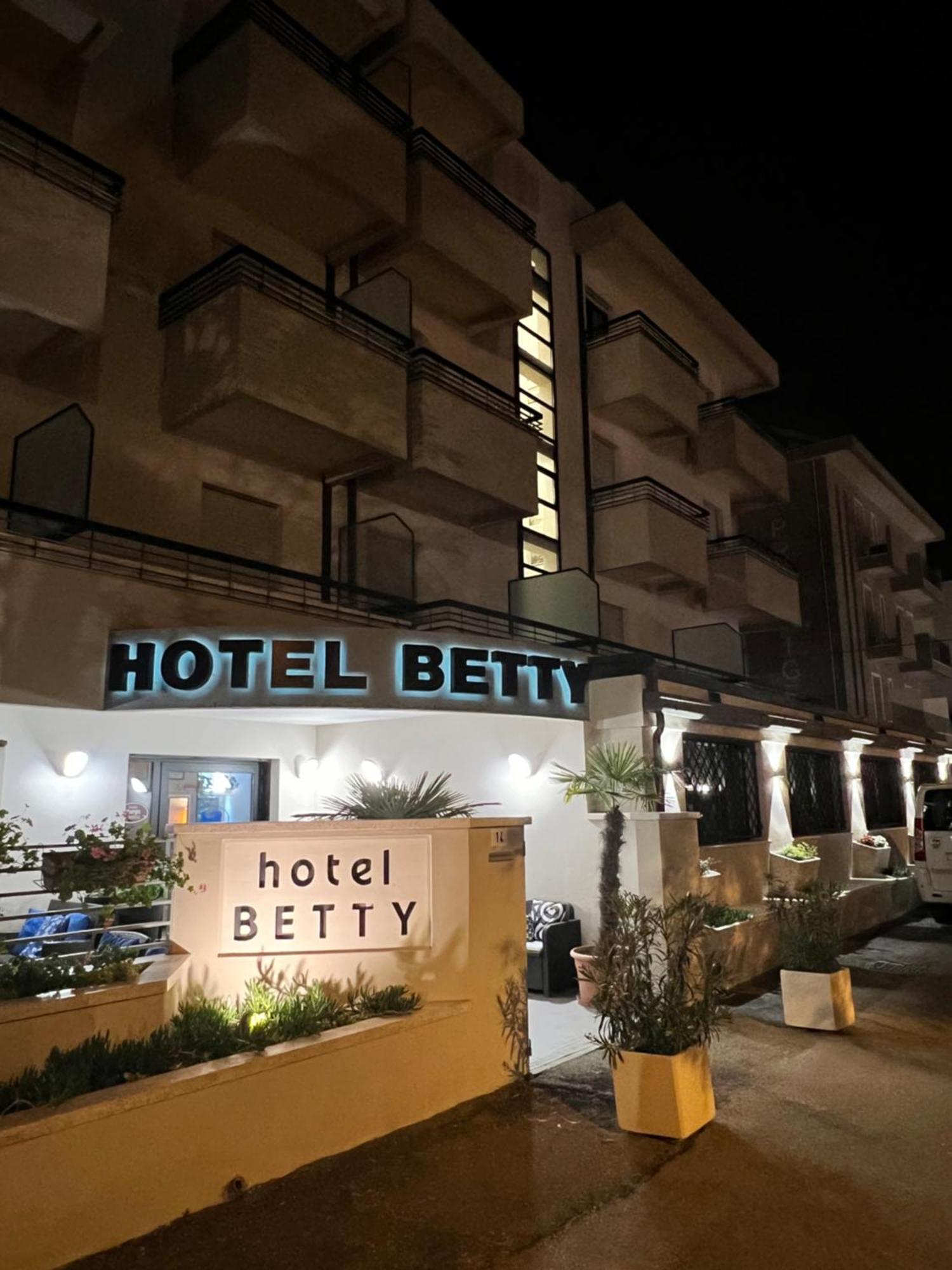 Hotel Betty B&B Rimini Exterior foto